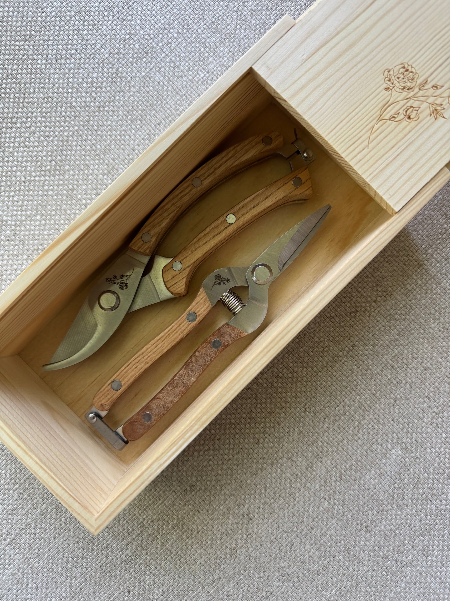 Wood Handle Garden Shears Boxed Gift Set