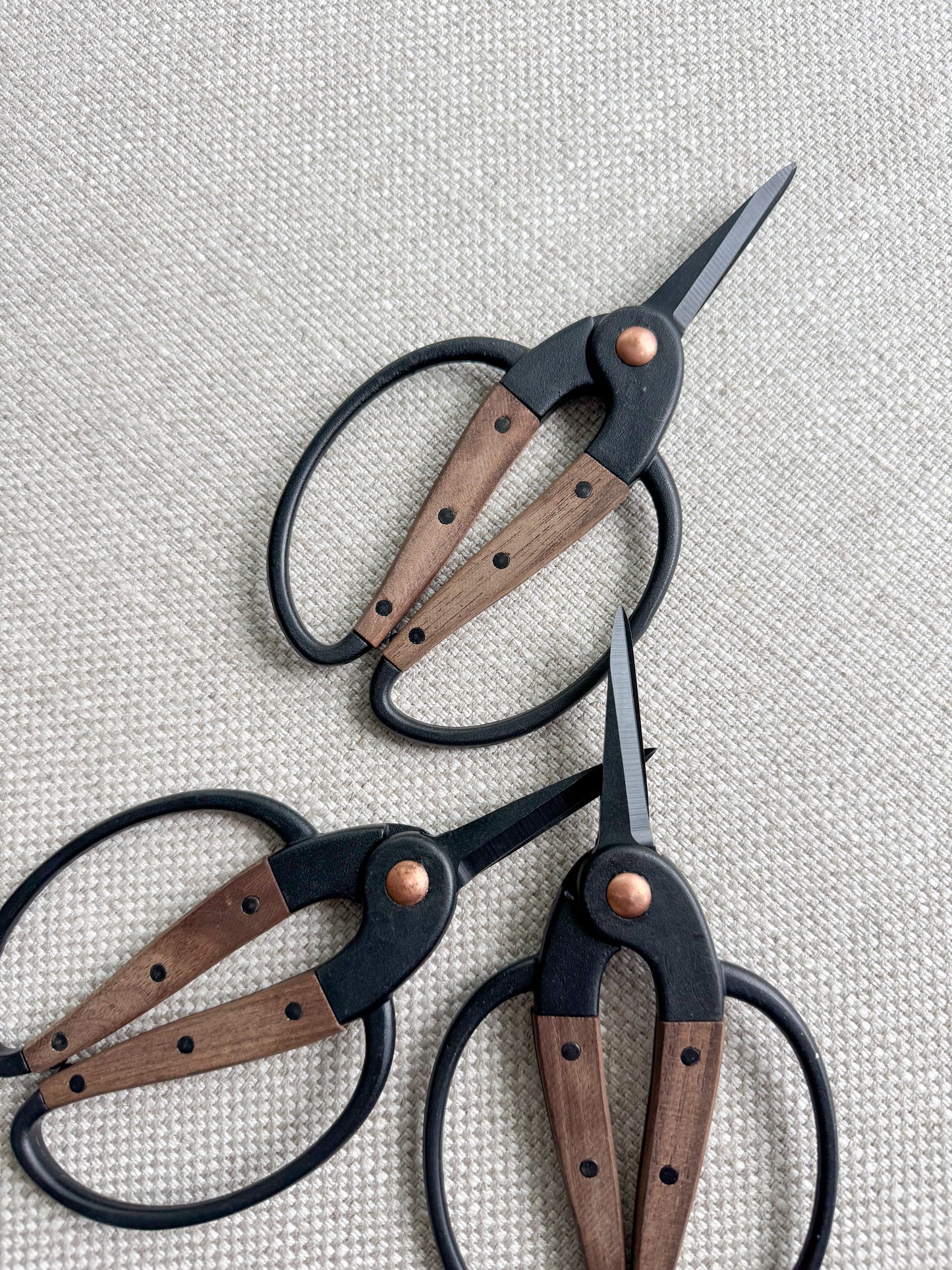 Wood Handle French Garden Scissor