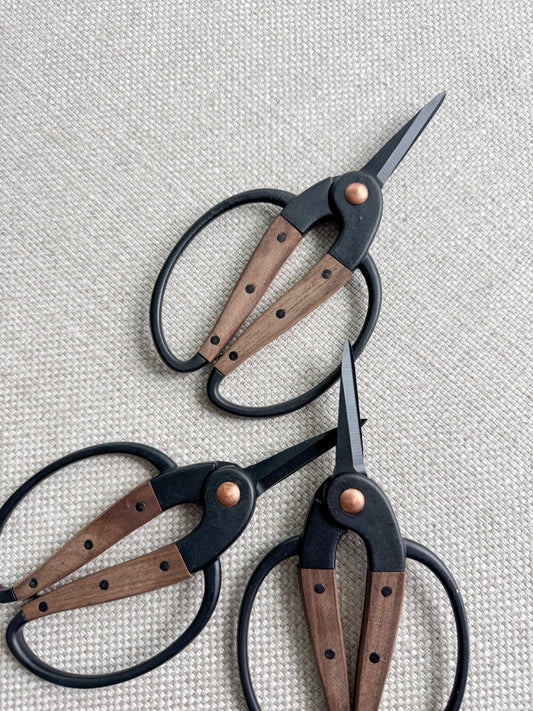 Wood Handle French Garden Scissor